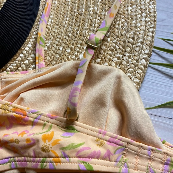 Billabong One Piece Swimsuit - Picture 11 of 15